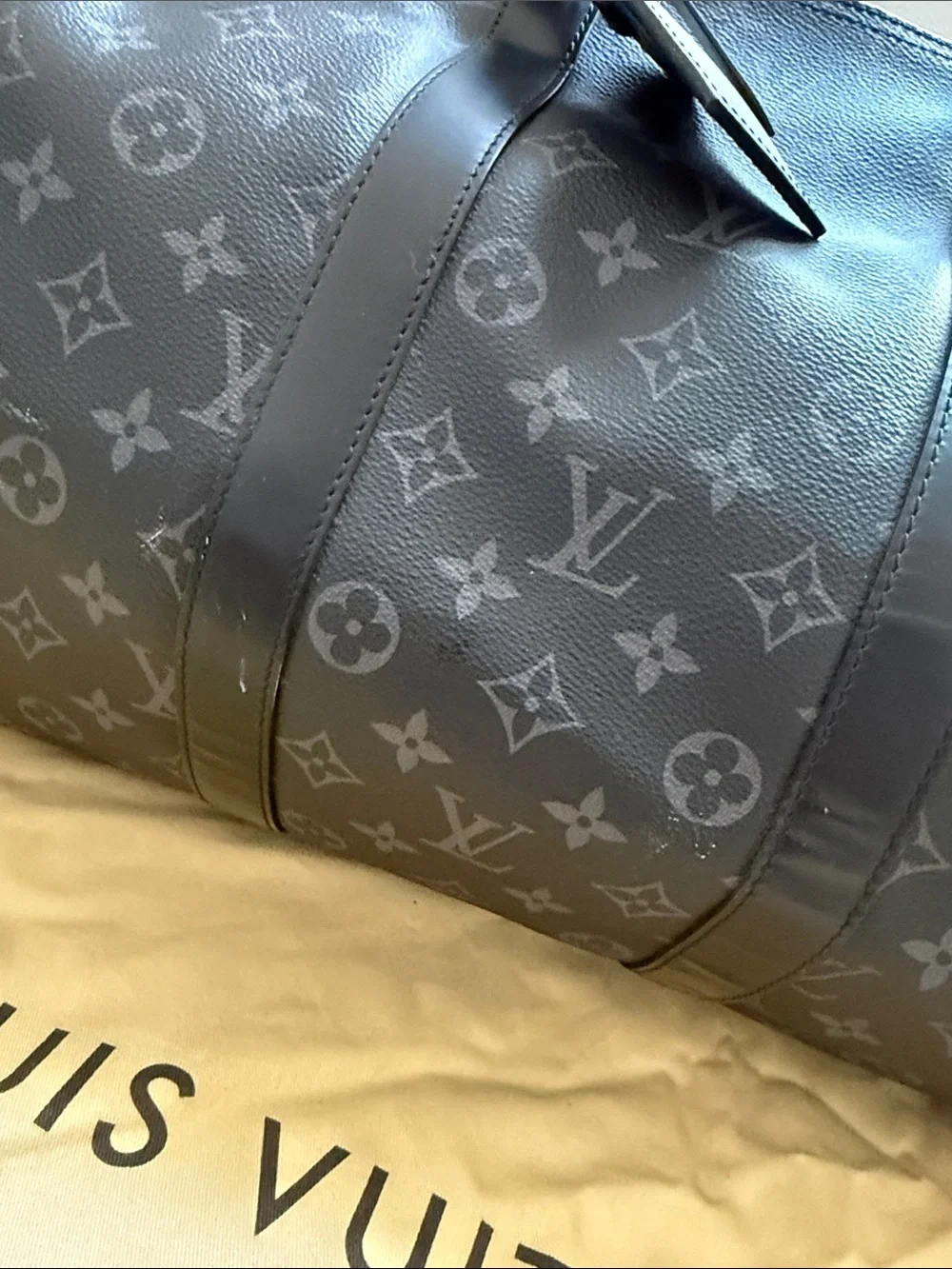 LOUIS VUITTON Keepall Bandoulière 55